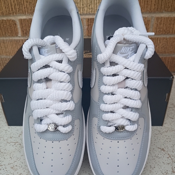 Nike Air Force 1 '07 LV8 Shoes Wolf Gray White Vast Gray Men's Size 10 - Picture 5 of 7